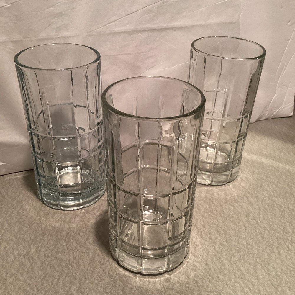 Anchor Hocking Clear Glass Tumblers, 3 glasses, 16oz., Manchester